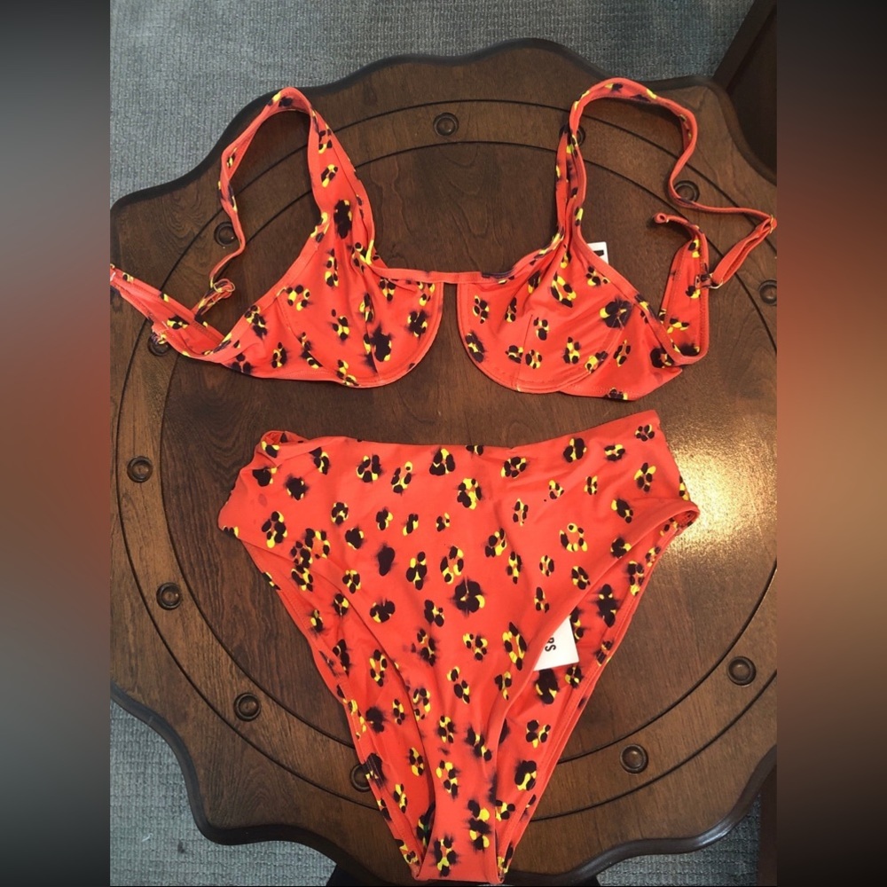Leopard print bikini urban outfitters
